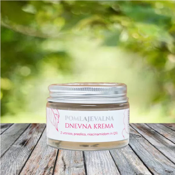 Pomlajevalna dnevna krema, 50ml