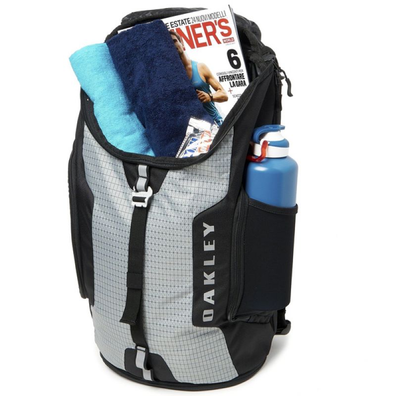 Turistični nahrbtnik Oakley Link Pack 92910-22Y