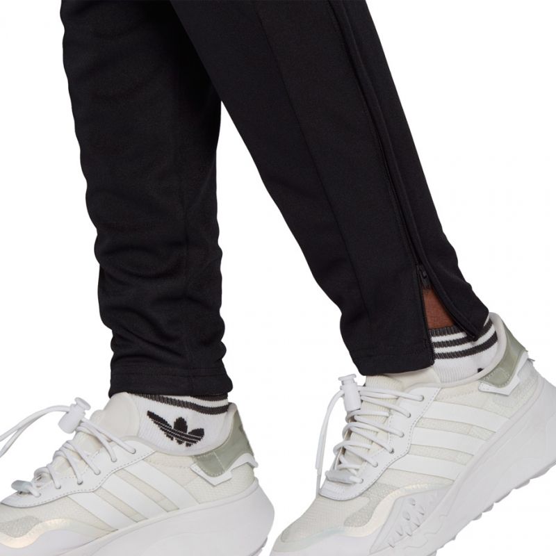 Hlače Adidas Tiro Trackpant W GQ1054