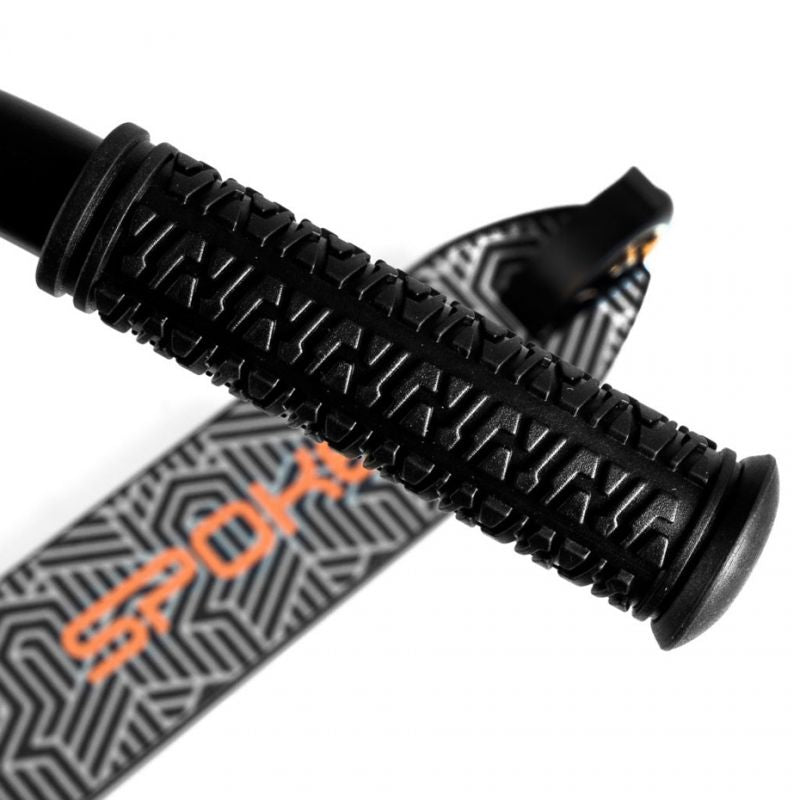 Spokey Backyard Stunt 926 915 skuter