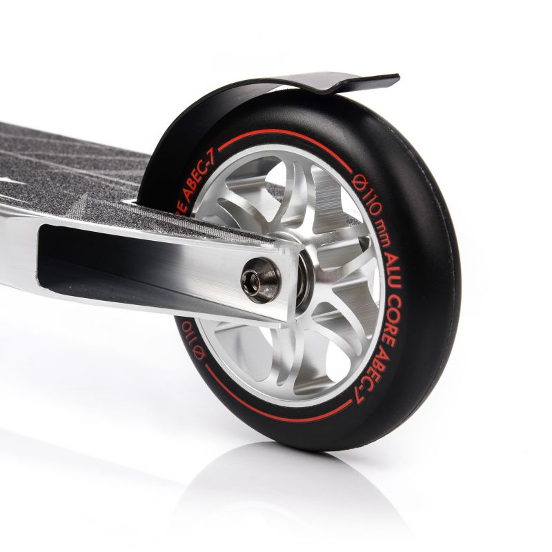 Meteor Edge 22615 skuter