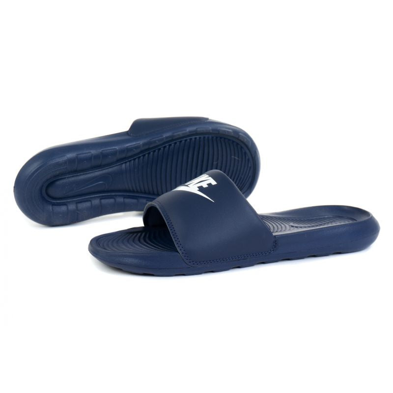Čevlji Nike Victori One Slide M CN9675-401