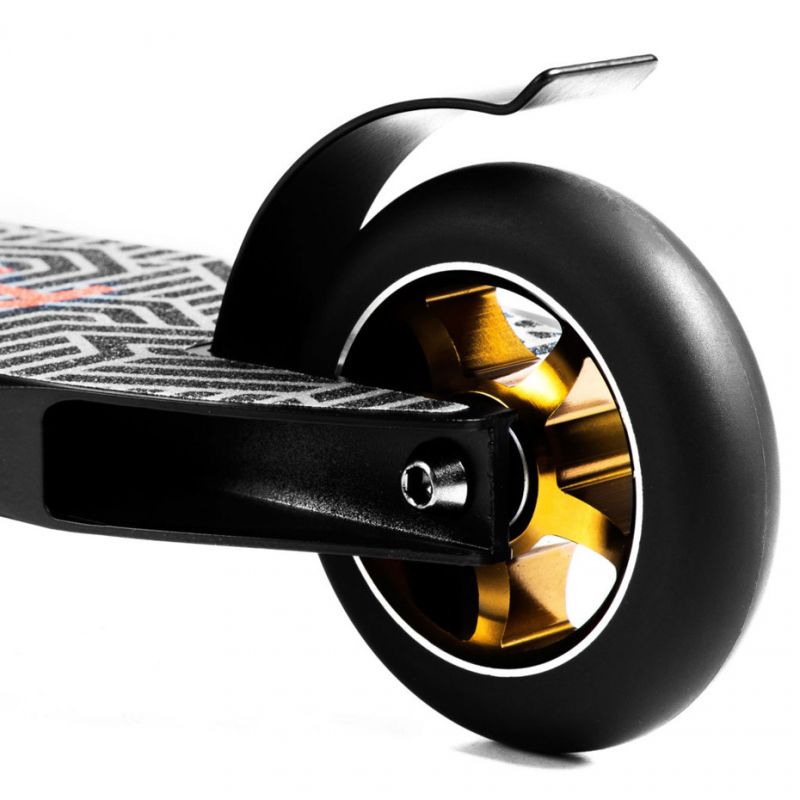 Spokey Backyard Stunt 926 915 skuter