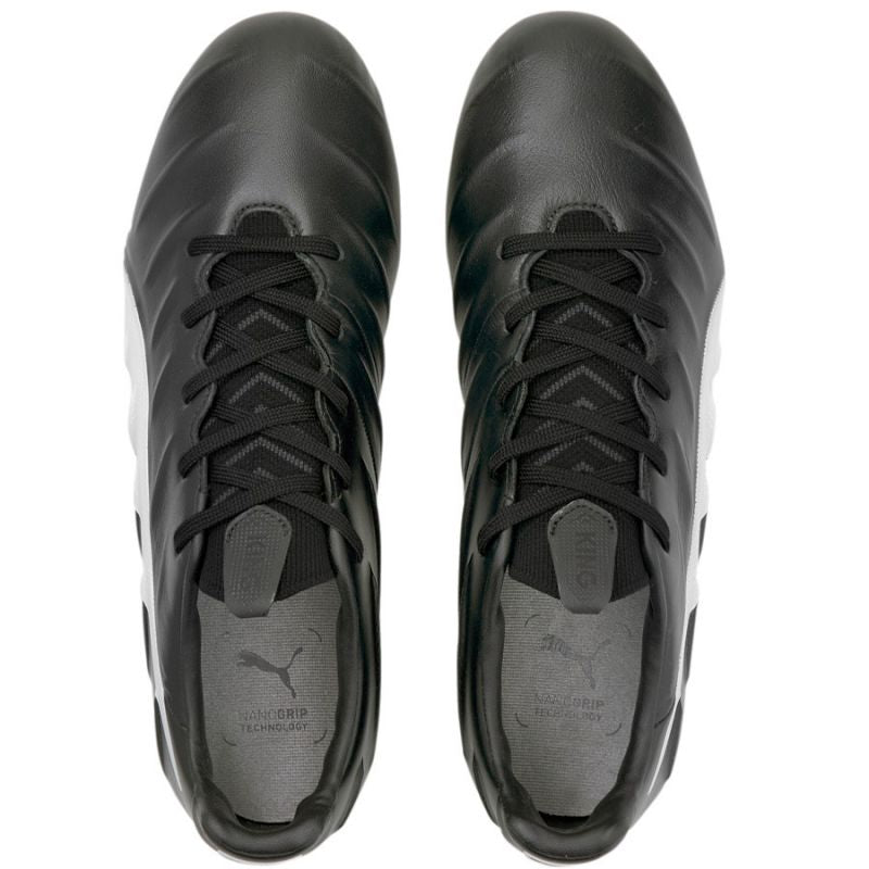 Nogometni čevlji Puma King Platinum 21 FG / AG M 106478 01