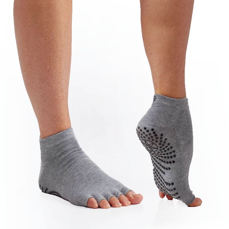 Protuklizne čarape za jogu bez prstiju GAIAM 63708