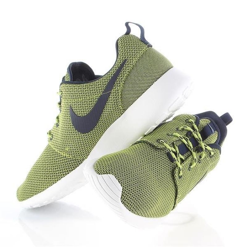 Čevlji Nike Rosherun W 511882-304
